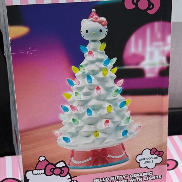 Hello kitty Tree - Picture 1 of 1